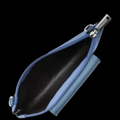 Petit pochette