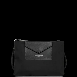 Petit pochette