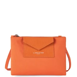 Petit pochette